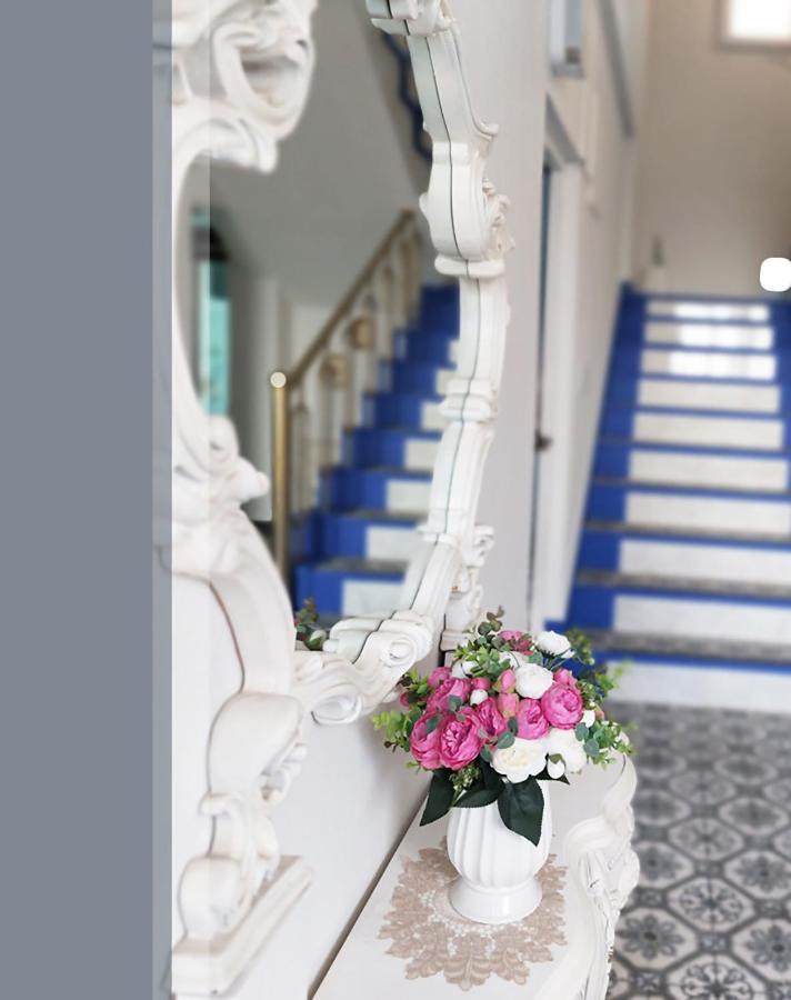 Blau Guesthouse Кёнджу Экстерьер фото